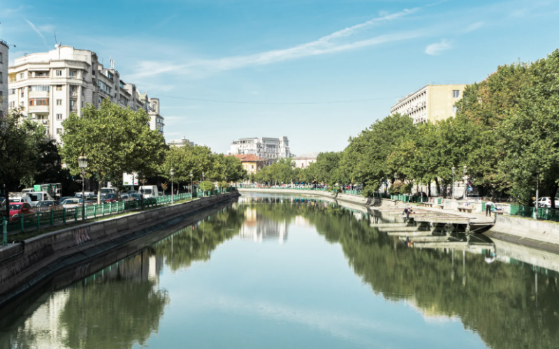 Bucuresti intr-o zi insorita